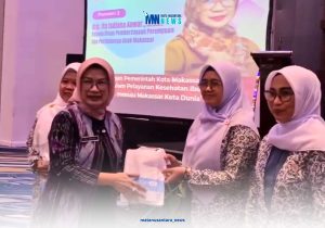 Kadis DPPPA Makassar Tekankan Peran Strategis Bidan dalam Perlindungan Perempuan dan Anak pada HUT IBI ke-75